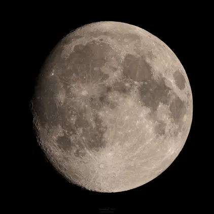 SNS_260927_moon_04.jpg.webp